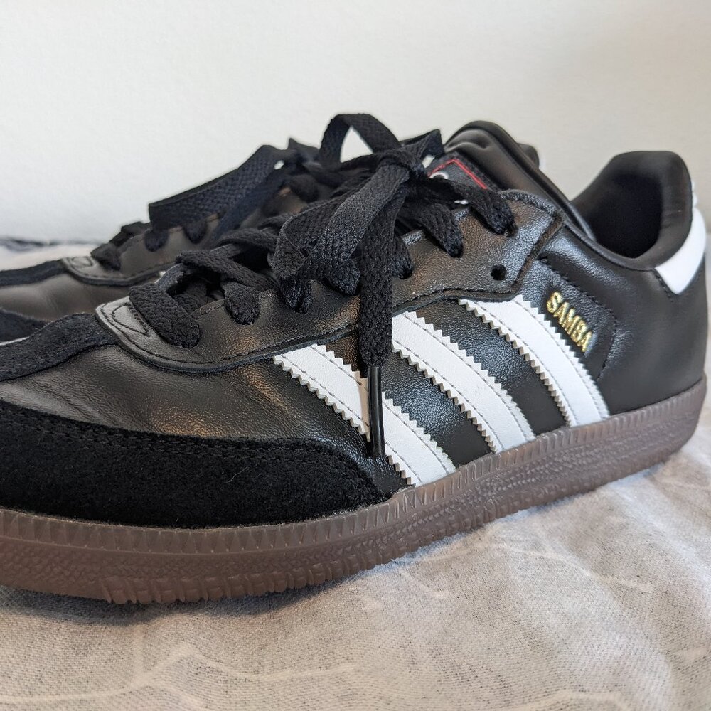 Adidas Unisex Samba Black Size 6.5 US Mens / 8.5 US Womens